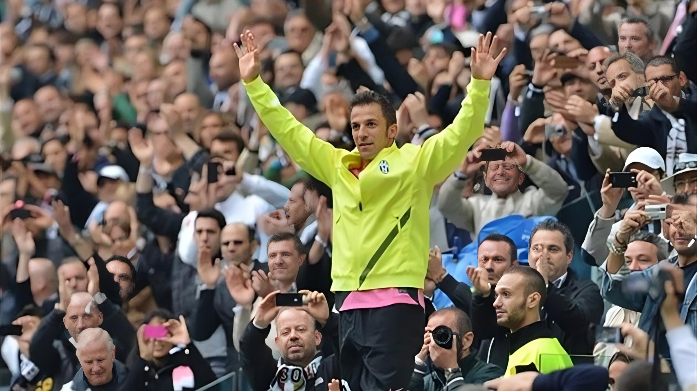 Despedidas Icónicas: Últimos Partidos Memorables de Leyendas del Fútbol