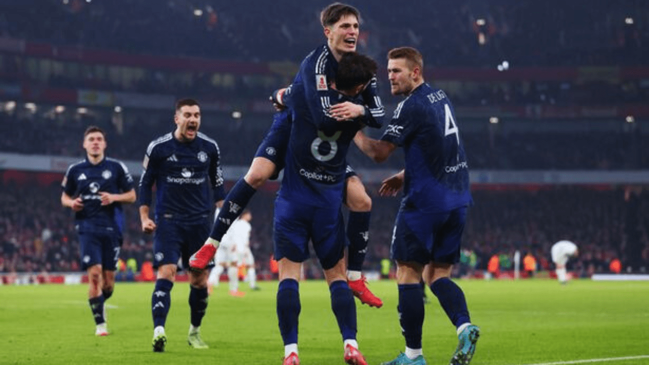 El Manchester United supera al Arsenal en un emocionante encuentro de FA Cup